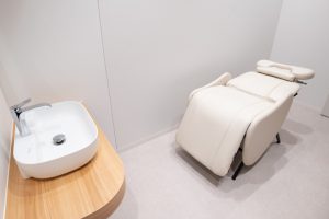 フォトフェイシャルの処置室